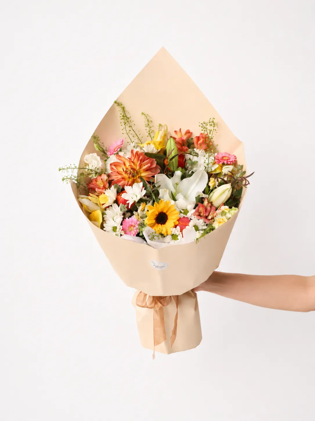 Minimal Bouquet – Softness mixed flower bouquet